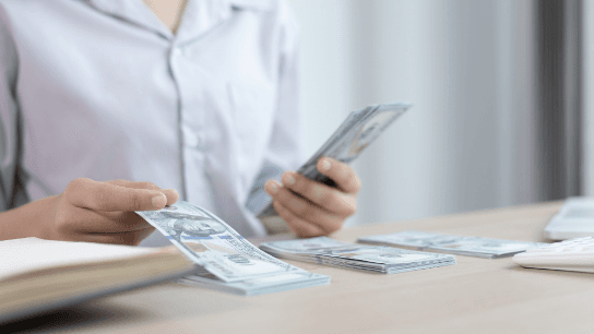 Treasury Mastery: Cash, Liquidity, and Yield